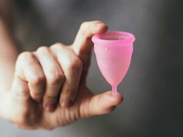 How to use menstrual Cup?